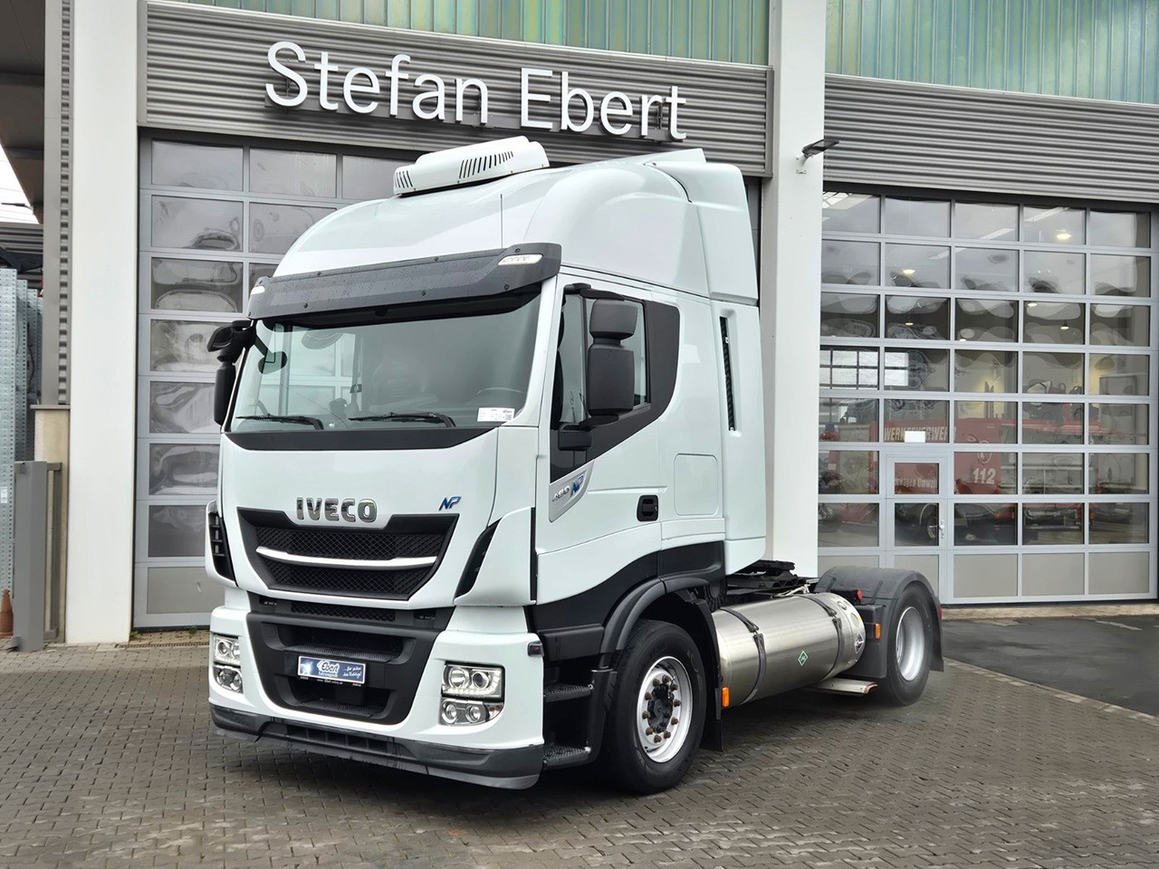 Iveco Stralis 460NP LNG Intarder 3 Stück - Влекач: снимка 1 Iveco Stralis 460NP LNG Intarder 3 Stück - Влекач: снимка 1