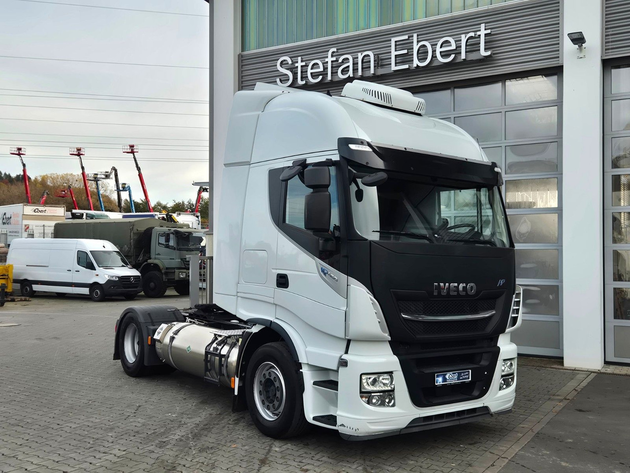 Iveco Stralis 460NP LNG Standklima Xenon 3 Stück - Влекач: снимка 2 Iveco Stralis 460NP LNG Standklima Xenon 3 Stück - Влекач: снимка 2