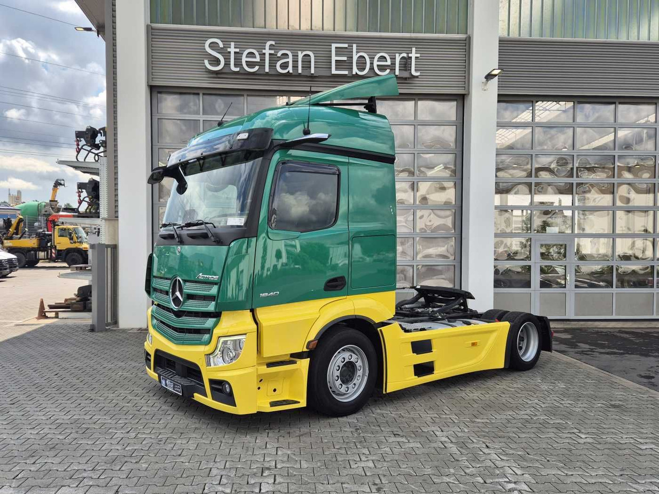 Mercedes-Benz Actros 1840 LSnRL Retarder Hubsattelplatte Xenon - Влекач: снимка 3 Mercedes-Benz Actros 1840 LSnRL Retarder Hubsattelplatte Xenon - Влекач: снимка 3