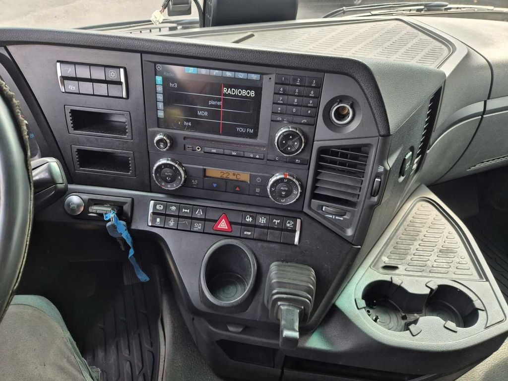 Влекач Mercedes-Benz Arocs 1845 LS 4x4 HAD Retarder Hydraulik Navi: снимка 14