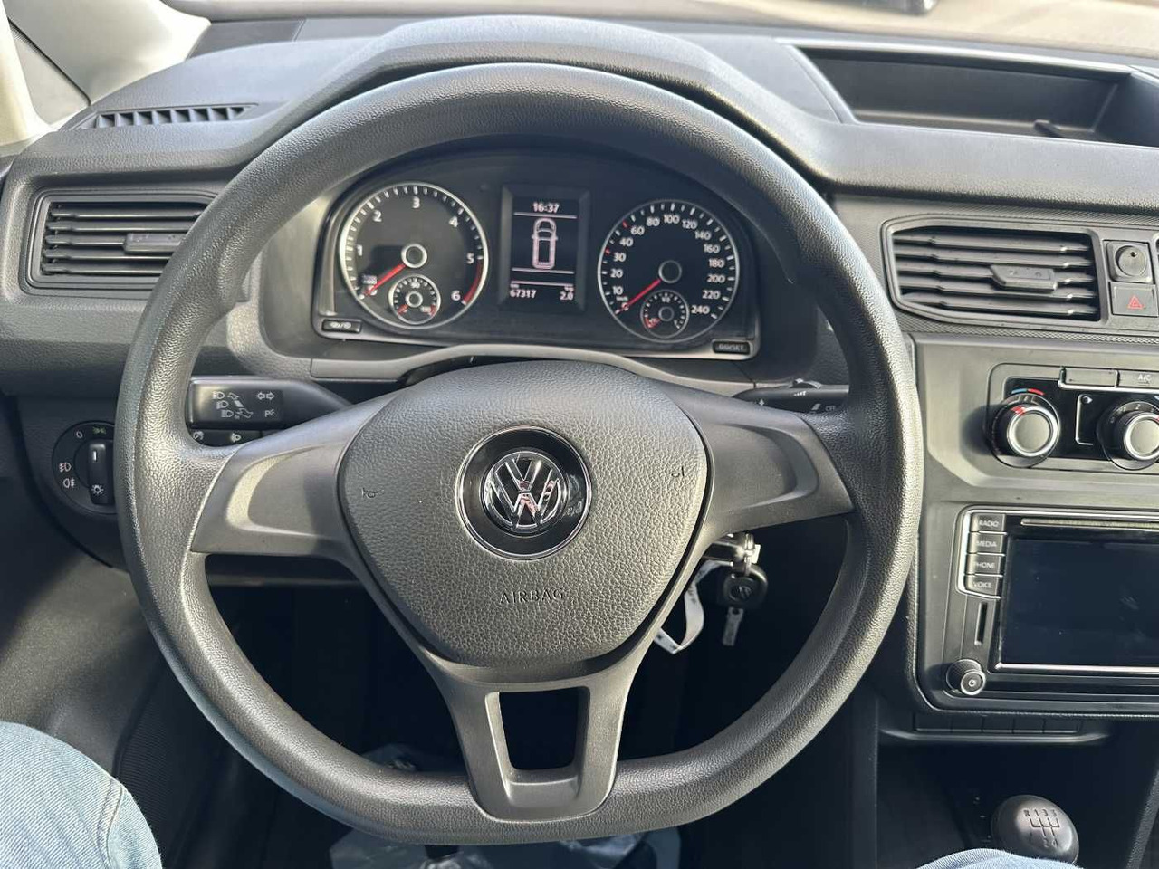 Нови Малък ван Volkswagen Caddy 1.6 TDI Klima Navi 8Räder Trennwand klappb: снимка 14
