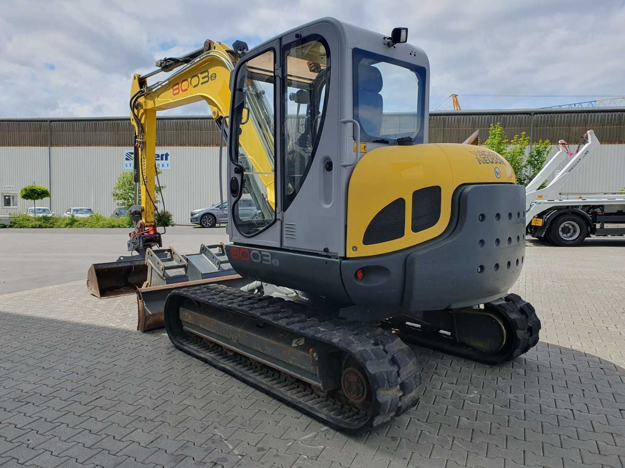Wacker 8003 / MS08 / nur 4.035h / 2014 / Löffelpaket - Верижен багер: снимка 5 Wacker 8003 / MS08 / nur 4.035h / 2014 / Löffelpaket - Верижен багер: снимка 5
