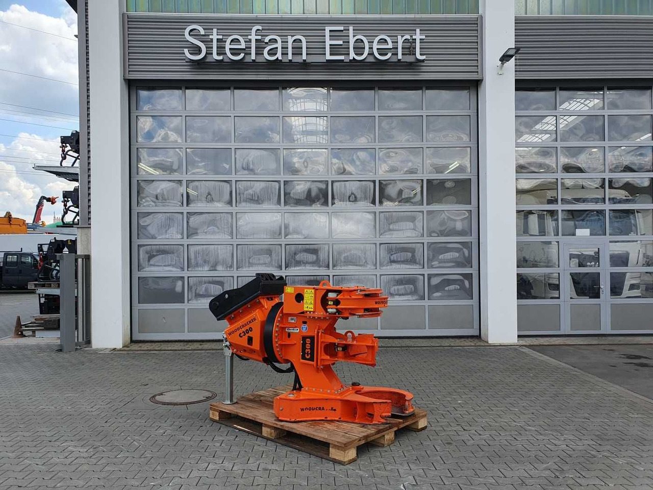 Westtech C300 Fällgreifer Tiltator / DEMO / 2024 - Поваляща глава: снимка 1 Westtech C300 Fällgreifer Tiltator / DEMO / 2024 - Поваляща глава: снимка 1