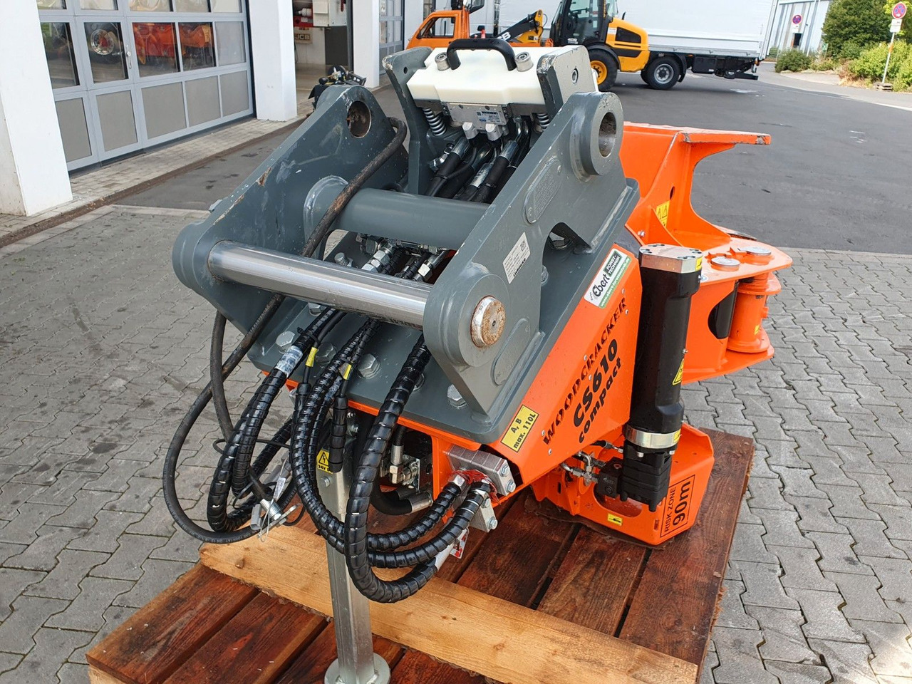Westtech CS610 Powertiltator / SW48 / DEMO 2022 - Поваляща глава: снимка 4 Westtech CS610 Powertiltator / SW48 / DEMO 2022 - Поваляща глава: снимка 4