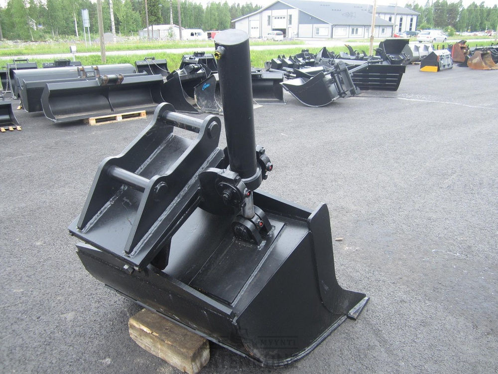 Laten Kallistuva luiskakauha 1550mm Miller 65 TS - Кофа за Строителна техника: снимка 3 Laten Kallistuva luiskakauha 1550mm Miller 65 TS - Кофа за Строителна техника: снимка 3