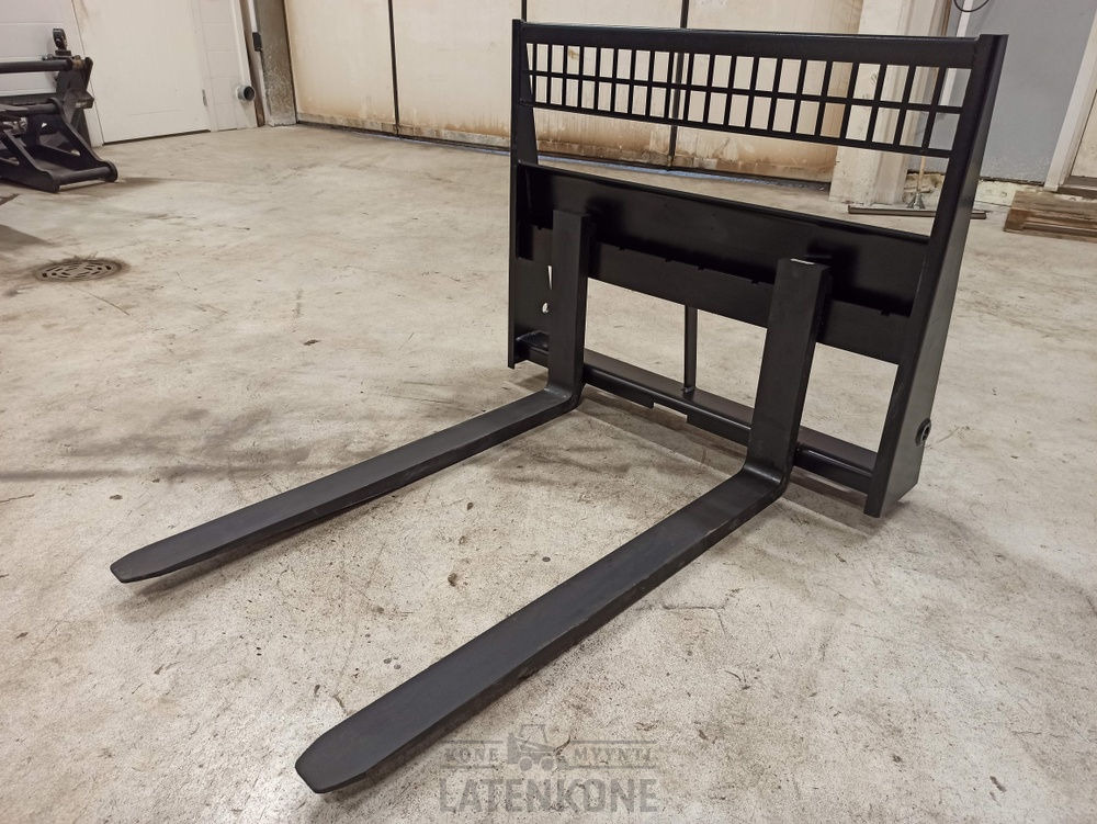 Laten Trukkipiikit 2000kg 1200mm/1200mm 2A Bobcat - Вилици за Строителна техника: снимка 3 Laten Trukkipiikit 2000kg 1200mm/1200mm 2A Bobcat - Вилици за Строителна техника: снимка 3