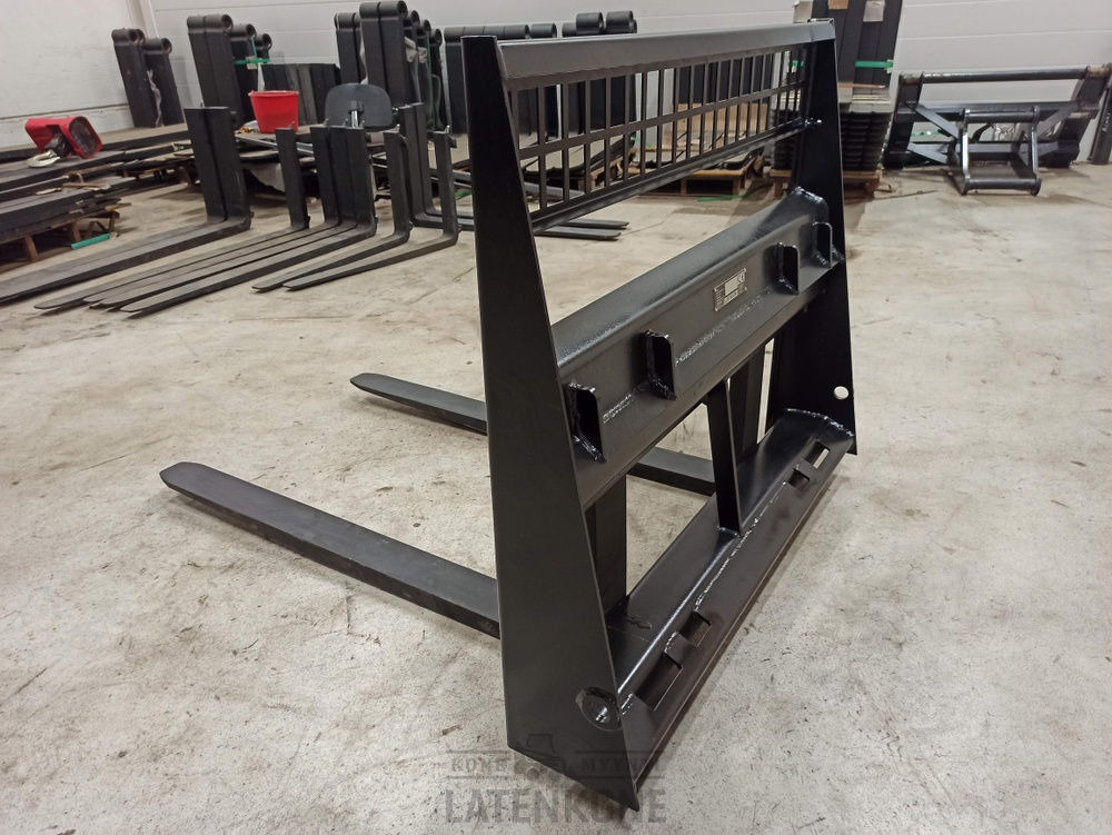 Laten Trukkipiikit 2000kg 1200mm/1200mm 2A Bobcat - Вилици за Строителна техника: снимка 5 Laten Trukkipiikit 2000kg 1200mm/1200mm 2A Bobcat - Вилици за Строителна техника: снимка 5