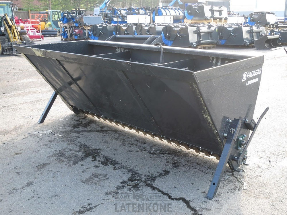 Padagas Hiekoituskauha 1500L - Машина за разпръскване на сол/ Пясък: снимка 5 Padagas Hiekoituskauha 1500L - Машина за разпръскване на сол/ Пясък: снимка 5