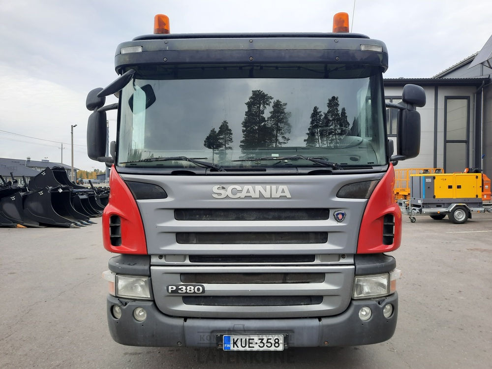 Scania P380 8x2 koneenkuljetusauto - Автовоз камион: снимка 4 Scania P380 8x2 koneenkuljetusauto - Автовоз камион: снимка 4