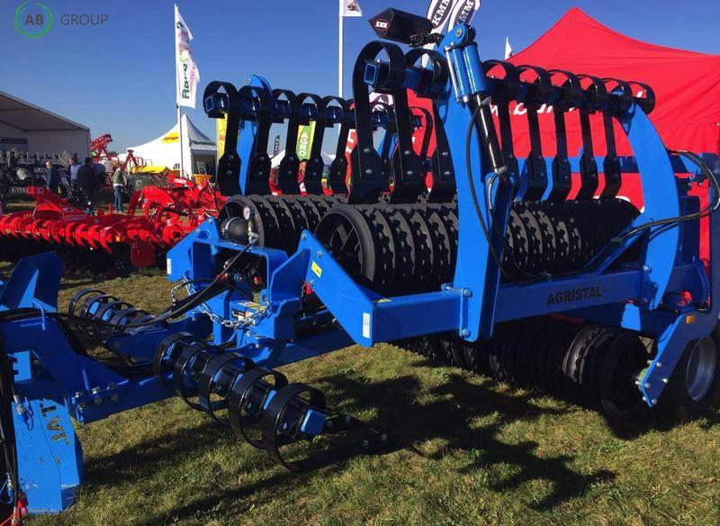 Agristal Cambridge roll with field drag 5m - Селскостопански валяк: снимка 1 Agristal Cambridge roll with field drag 5m - Селскостопански валяк: снимка 1
