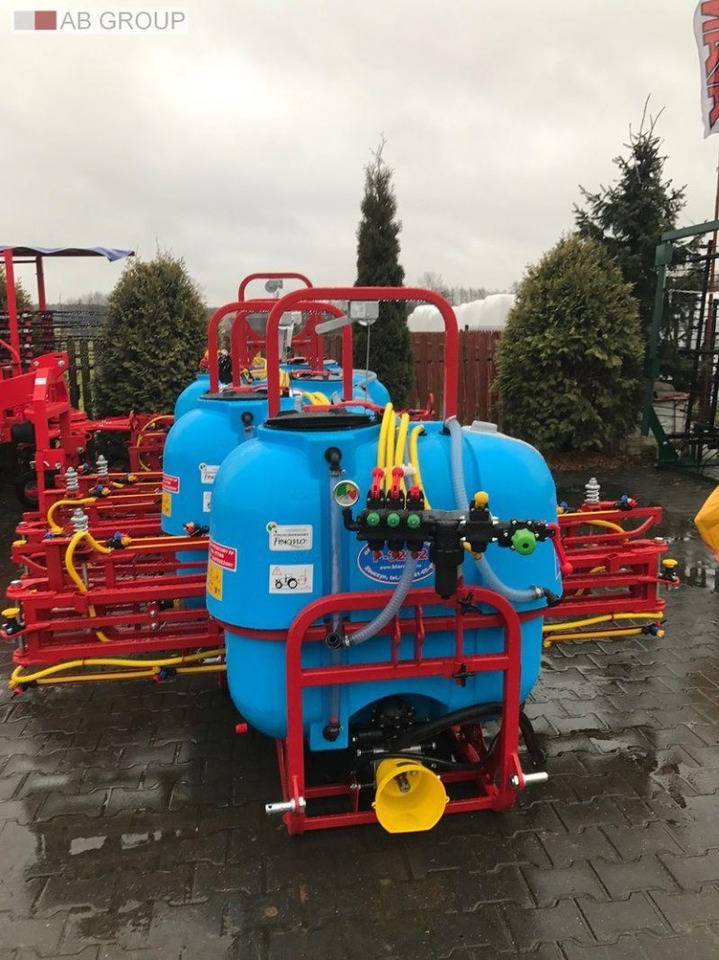 Biardzki Mounted sprayer 1000l 15m - on stock - Навесна пръскачка: снимка 3 Biardzki Mounted sprayer 1000l 15m - on stock - Навесна пръскачка: снимка 3