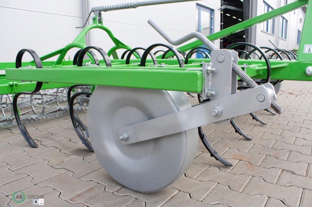 Bomet cultivator Carina U725/1, 3,2 m - Култиватор: снимка 2 Bomet cultivator Carina U725/1, 3,2 m - Култиватор: снимка 2