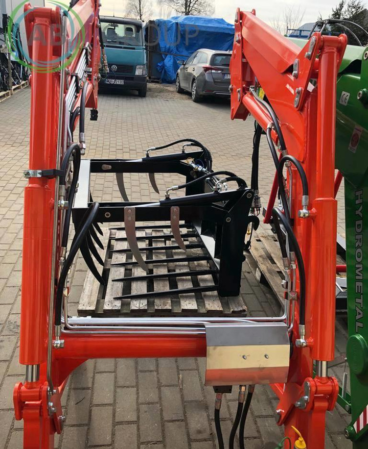 Hydrometal front loader AT-20 - Челен товарач за трактор: снимка 5 Hydrometal front loader AT-20 - Челен товарач за трактор: снимка 5