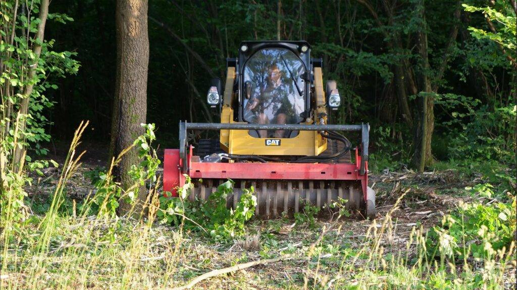 Kovaco 1.65 forestry mulcher for skid loaders - Горски мулчер: снимка 3 Kovaco 1.65 forestry mulcher for skid loaders - Горски мулчер: снимка 3