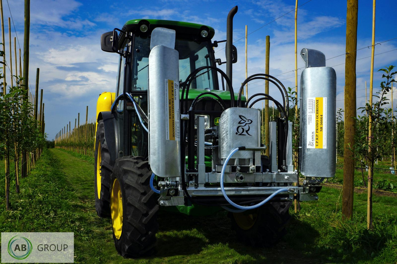Krolik double-sided hydraulic herbicide beam BHh - Навесна пръскачка: снимка 1 Krolik double-sided hydraulic herbicide beam BHh - Навесна пръскачка: снимка 1