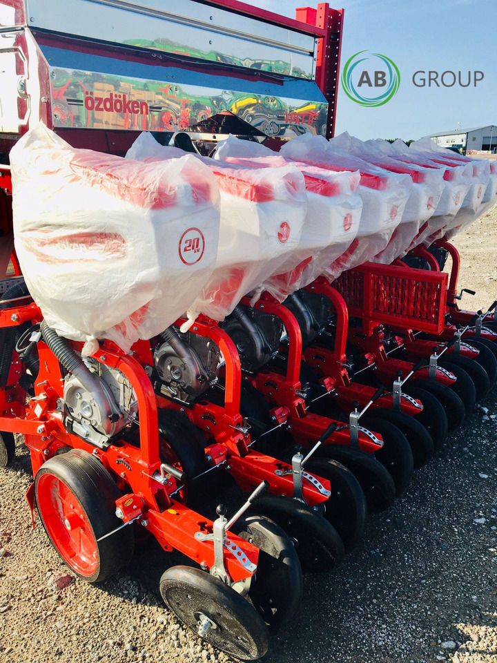 Ozdoken VPKT-DG8 eight-row pneumatic precision seeder with depth fertilization - Прецизна сеялка: снимка 5 Ozdoken VPKT-DG8 eight-row pneumatic precision seeder with depth fertilization - Прецизна сеялка: снимка 5