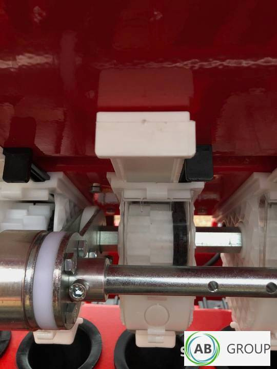 Ozdoken grain seeder Pertum S300, 3 m - single-disc coulter type - on stock - Сеялка: снимка 2 Ozdoken grain seeder Pertum S300, 3 m - single-disc coulter type - on stock - Сеялка: снимка 2