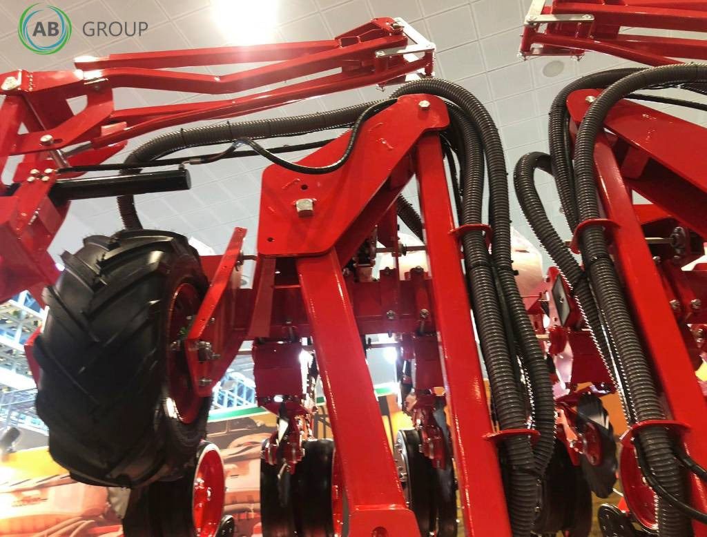 Ozdoken precision planter Octopus D12 - Прецизна сеялка: снимка 5 Ozdoken precision planter Octopus D12 - Прецизна сеялка: снимка 5