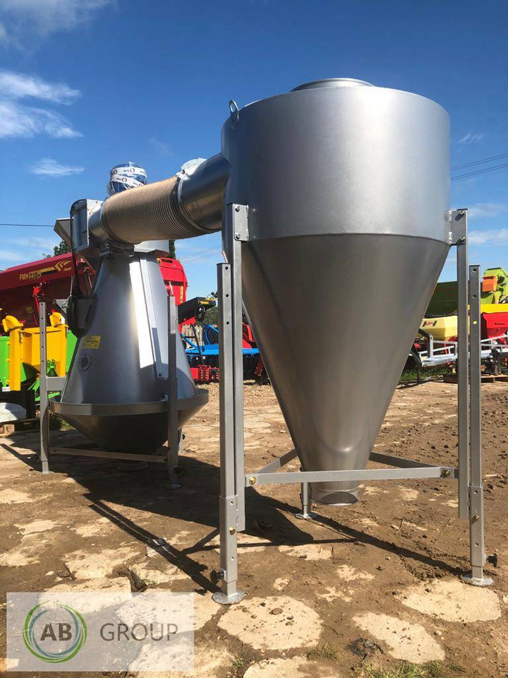 POM Augustów grain separator M502/1 - on stock! - Зърнопочистваща машина: снимка 5 POM Augustów grain separator M502/1 - on stock! - Зърнопочистваща машина: снимка 5