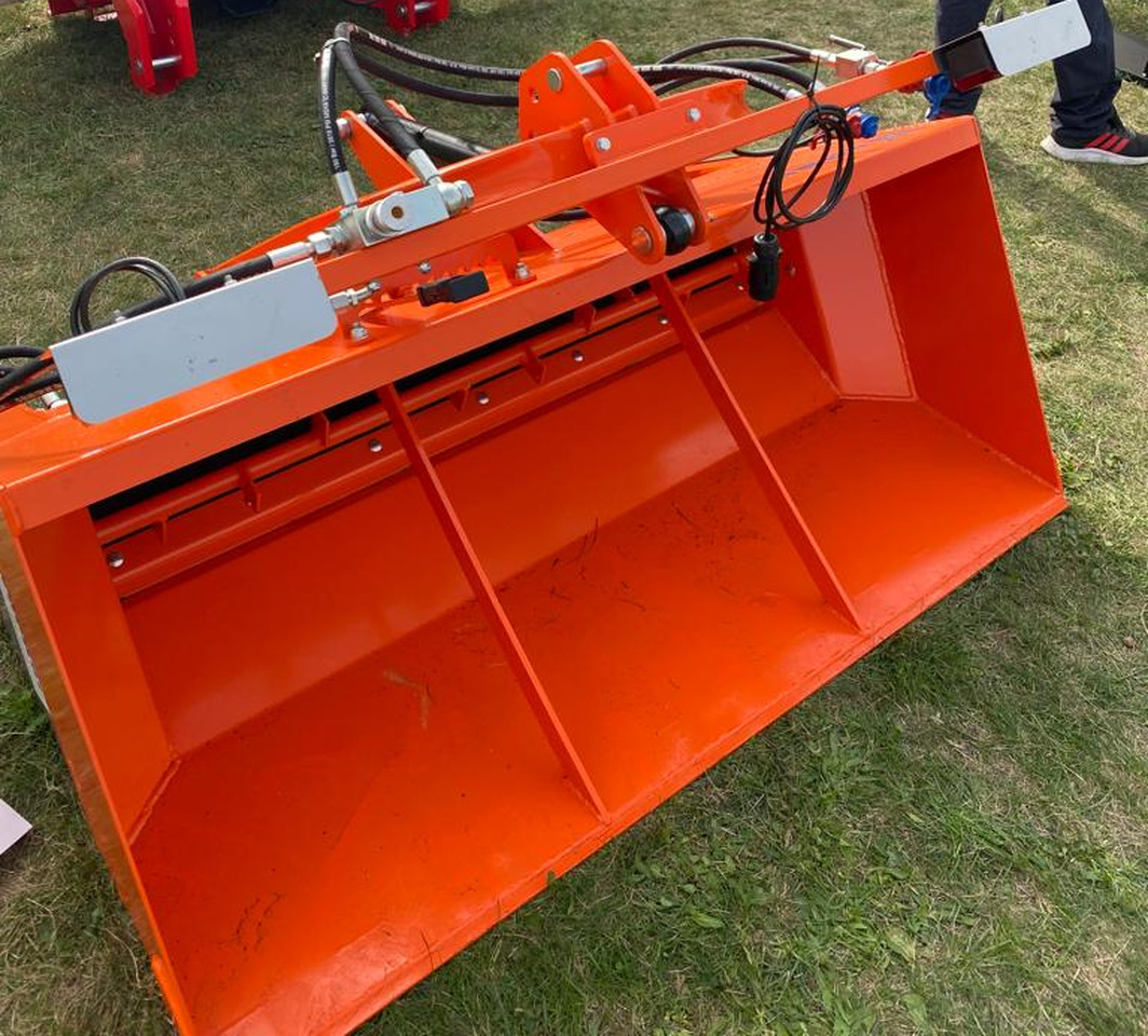 Self-loading Drop Spreader WOPROL PSO 1.2m - Машина за разпръскване на сол/ Пясък: снимка 2 Self-loading Drop Spreader WOPROL PSO 1.2m - Машина за разпръскване на сол/ Пясък: снимка 2