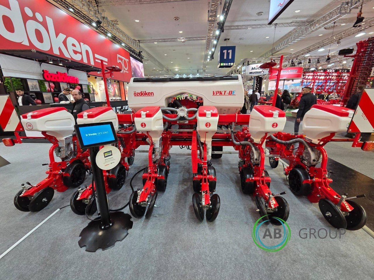 Siewnik OZDOKEN 6-rzędowy VPKT-DGE6 napęd elektryczny i ISOBUS - Прецизна сеялка: снимка 2 Siewnik OZDOKEN 6-rzędowy VPKT-DGE6 napęd elektryczny i ISOBUS - Прецизна сеялка: снимка 2