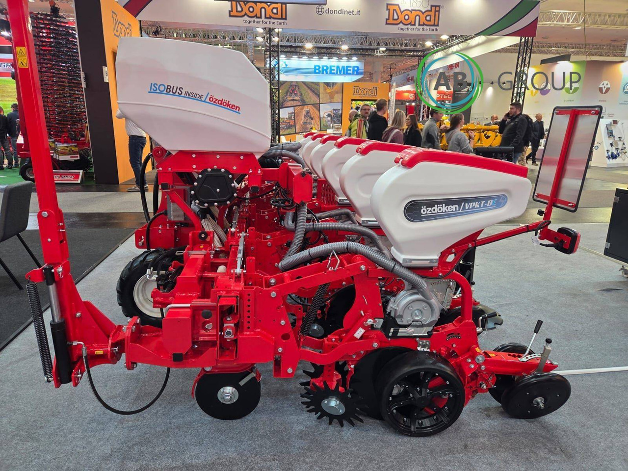 Siewnik OZDOKEN 6-rzędowy VPKT-DGE6 napęd elektryczny i ISOBUS - Прецизна сеялка: снимка 3 Siewnik OZDOKEN 6-rzędowy VPKT-DGE6 napęd elektryczny i ISOBUS - Прецизна сеялка: снимка 3