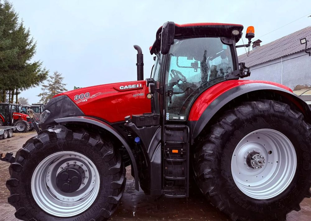 Case IH Optum - Трактор: снимка 4 Case IH Optum - Трактор: снимка 4