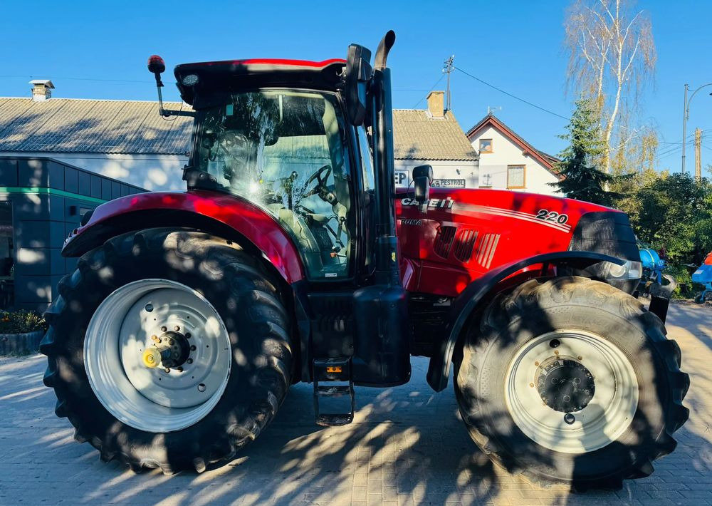 Case IH Puma 220 Multicontroller - Трактор: снимка 2 Case IH Puma 220 Multicontroller - Трактор: снимка 2