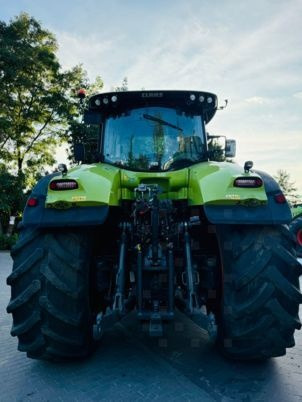 Claas AXION 930 CMATIC - Трактор: снимка 4 Claas AXION 930 CMATIC - Трактор: снимка 4