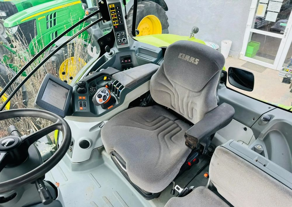 Claas Axion 950 CEBIS CMATIC - Трактор: снимка 4 Claas Axion 950 CEBIS CMATIC - Трактор: снимка 4
