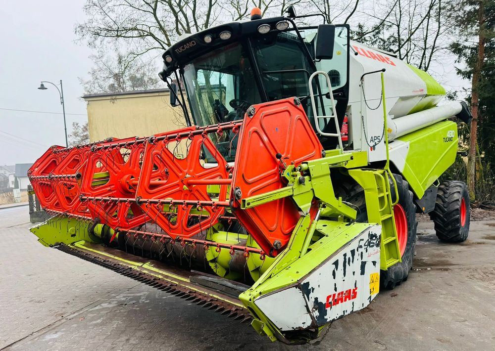 Claas TUCANO 430 APS - Зърнокомбайн: снимка 4 Claas TUCANO 430 APS - Зърнокомбайн: снимка 4