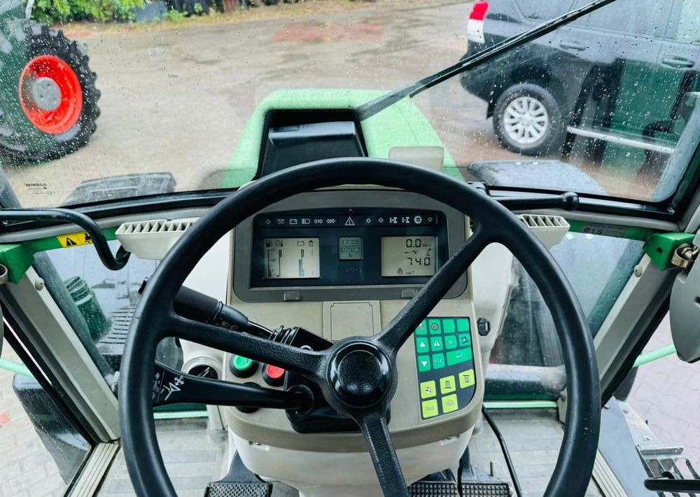 Трактор Fendt 412 Vario: снимка 9