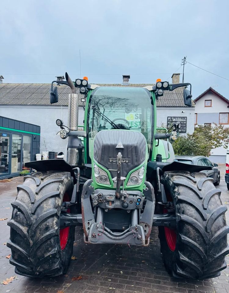 Fendt 514 Vario TMS - Трактор: снимка 3 Fendt 514 Vario TMS - Трактор: снимка 3