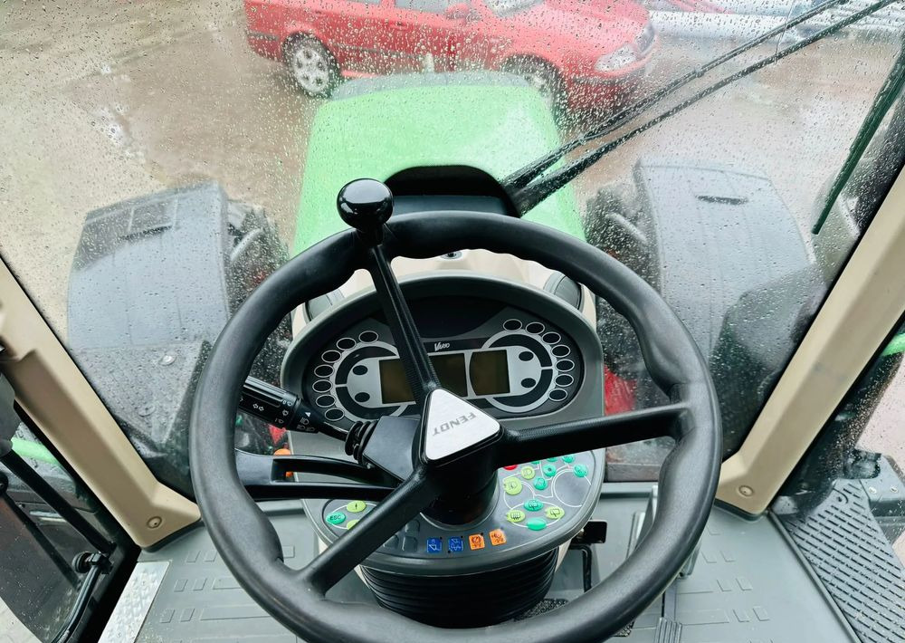 Трактор Fendt 724 VARIO PROFI: снимка 9