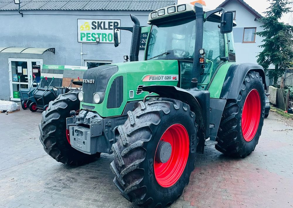 Fendt 820 - Трактор: снимка 1 Fendt 820 - Трактор: снимка 1