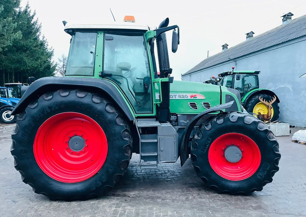 Fendt 820 - Трактор: снимка 5 Fendt 820 - Трактор: снимка 5