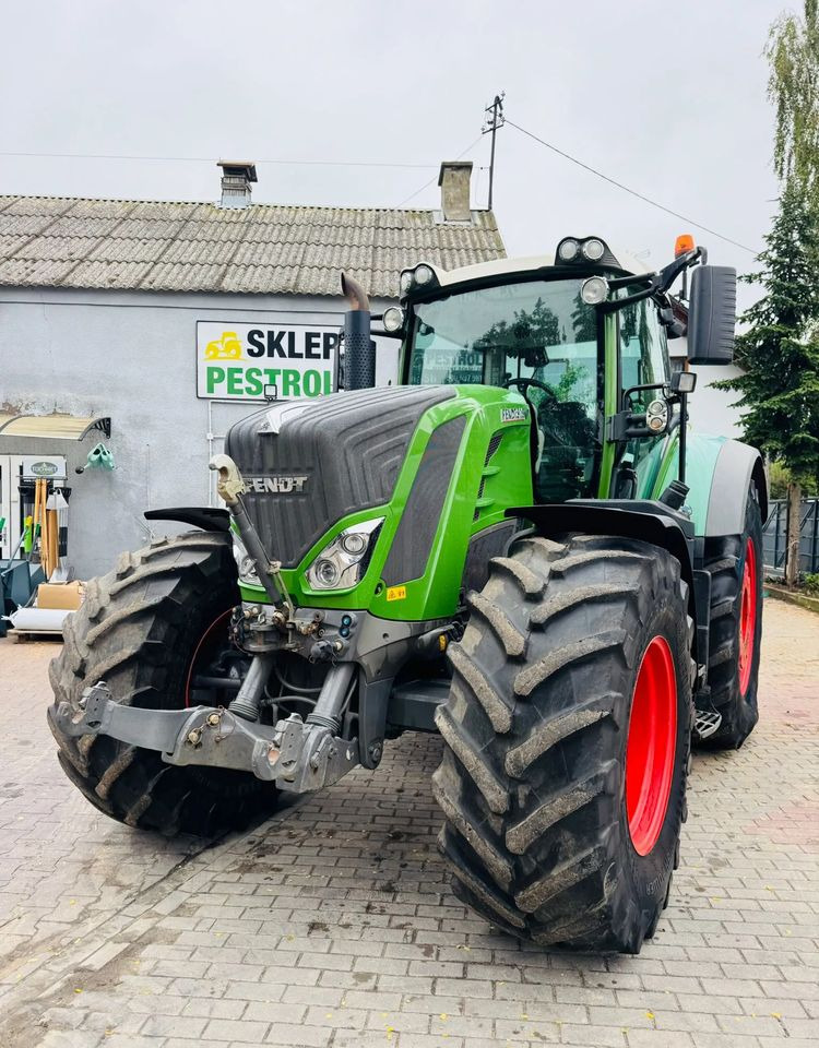 Fendt 828 Vario Profi Plus - Трактор: снимка 4 Fendt 828 Vario Profi Plus - Трактор: снимка 4