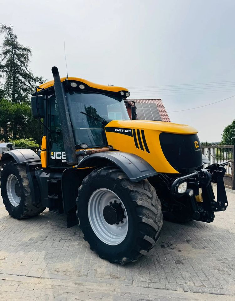 JCB FASTRAC 3230 - Трактор: снимка 4 JCB FASTRAC 3230 - Трактор: снимка 4