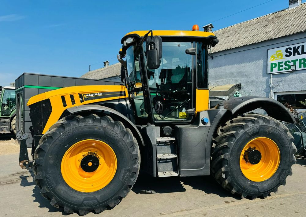 JCB Fastrac 4220 - Трактор: снимка 4 JCB Fastrac 4220 - Трактор: снимка 4