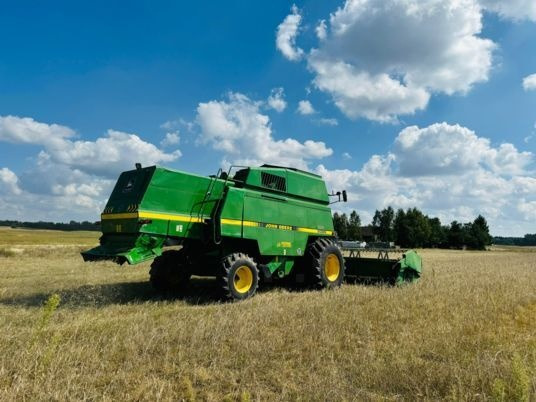John Deere 2066 - Зърнокомбайн: снимка 4 John Deere 2066 - Зърнокомбайн: снимка 4