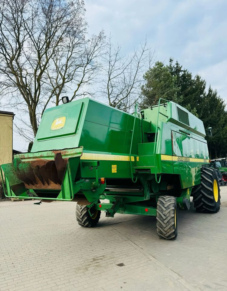 Зърнокомбайн John Deere 2254: снимка 13
