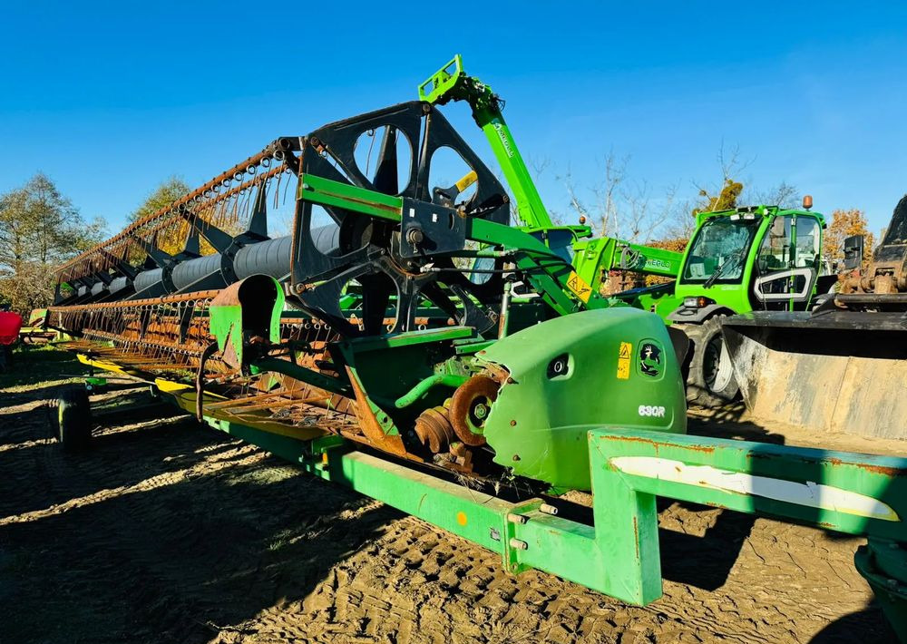 John Deere 630R - Хедер: снимка 1 John Deere 630R - Хедер: снимка 1