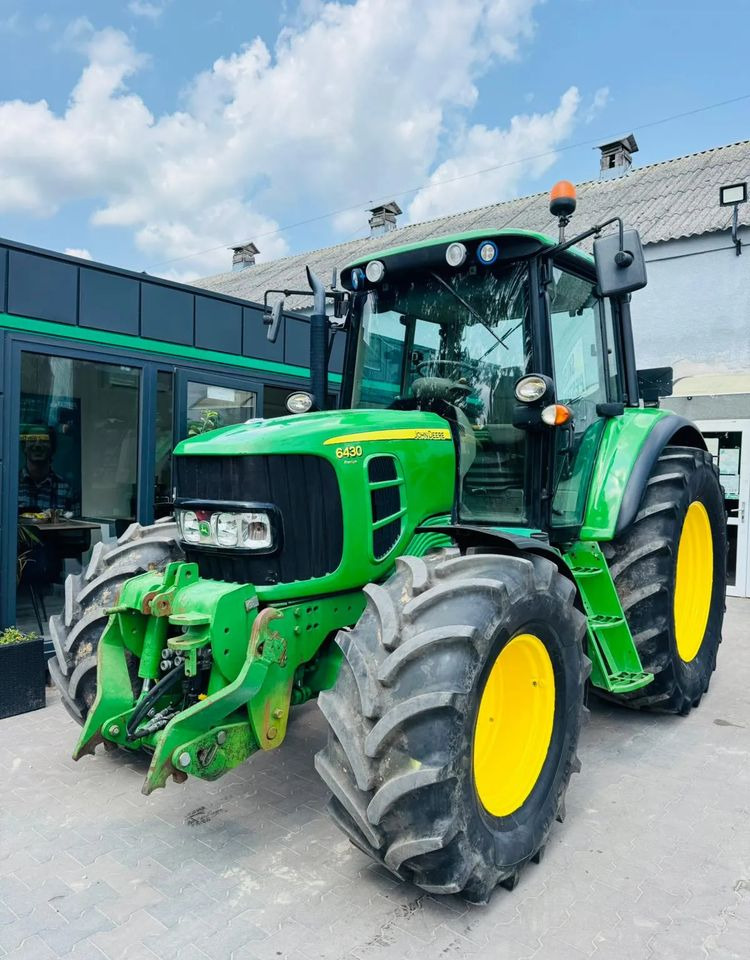 John Deere 6430 - Трактор: снимка 1 John Deere 6430 - Трактор: снимка 1