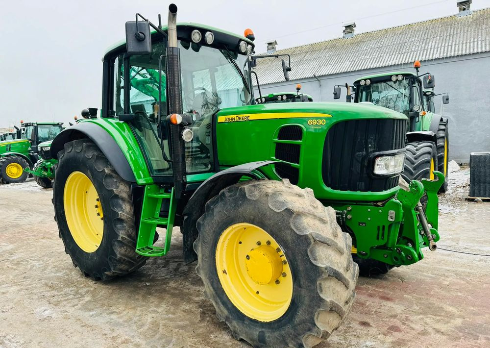 John Deere 6930 - Трактор: снимка 4 John Deere 6930 - Трактор: снимка 4