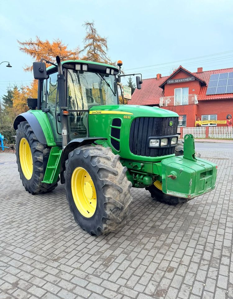 John Deere 6930 - Трактор: снимка 5 John Deere 6930 - Трактор: снимка 5