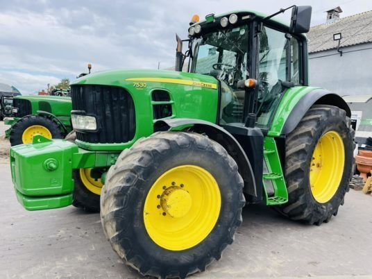 John Deere 7530 PREMIUM - Трактор: снимка 2 John Deere 7530 PREMIUM - Трактор: снимка 2