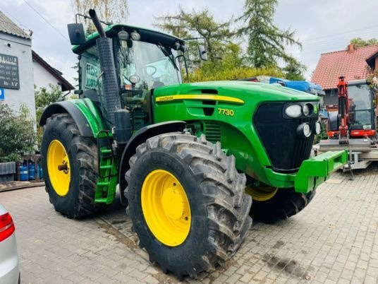 John Deere 7730 - Трактор: снимка 2 John Deere 7730 - Трактор: снимка 2