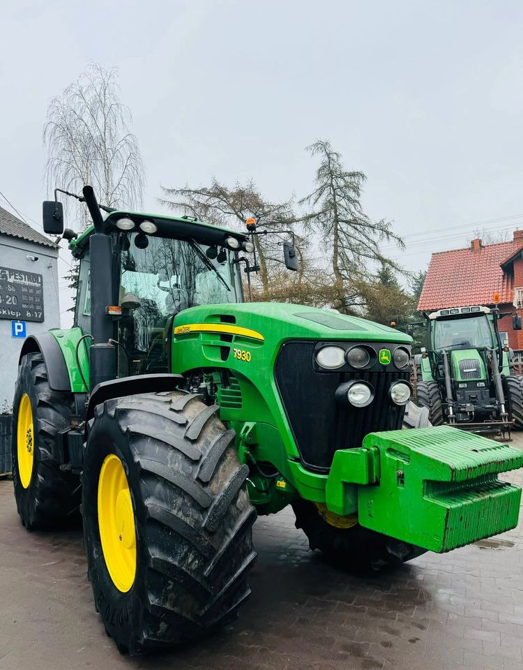 John Deere 7930 - Трактор: снимка 1 John Deere 7930 - Трактор: снимка 1