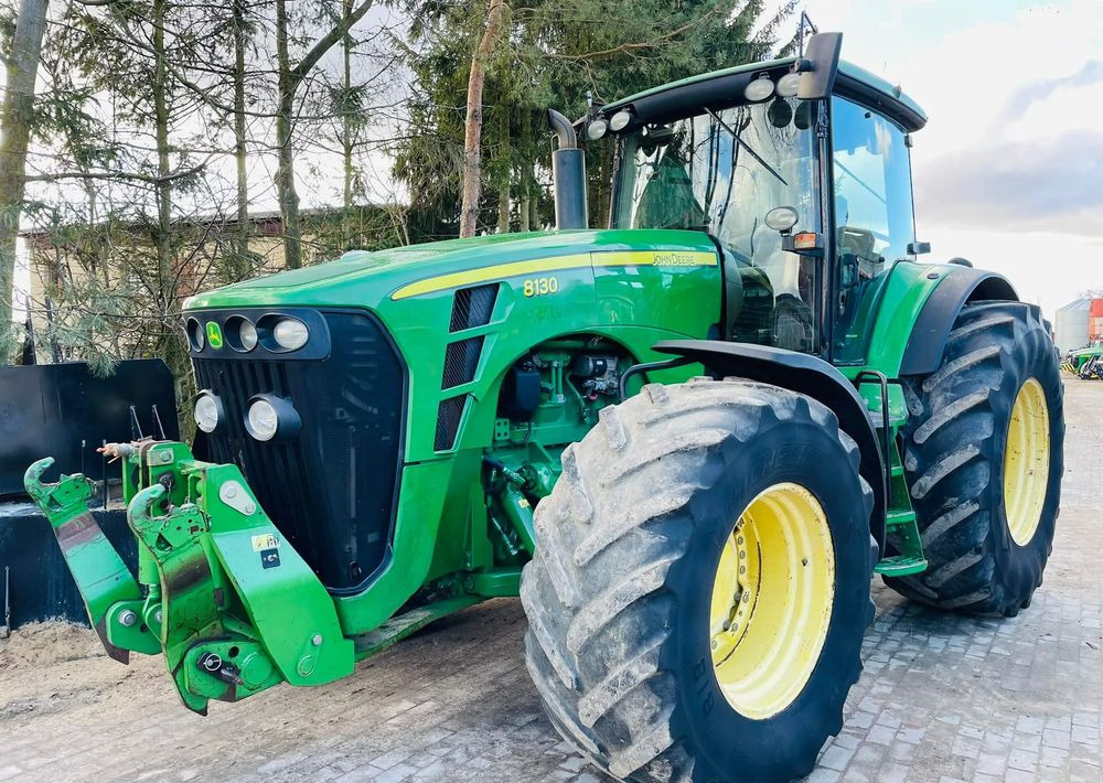 John Deere 8130 - Трактор: снимка 2 John Deere 8130 - Трактор: снимка 2