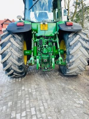 John Deere 8130 - Трактор: снимка 4 John Deere 8130 - Трактор: снимка 4